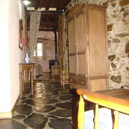 La Ortiga * Robledillo De Gata