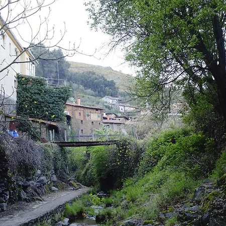 La Ortiga Robledillo De Gata