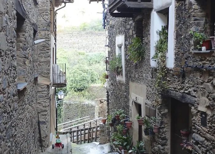 La Ortiga * Robledillo De Gata