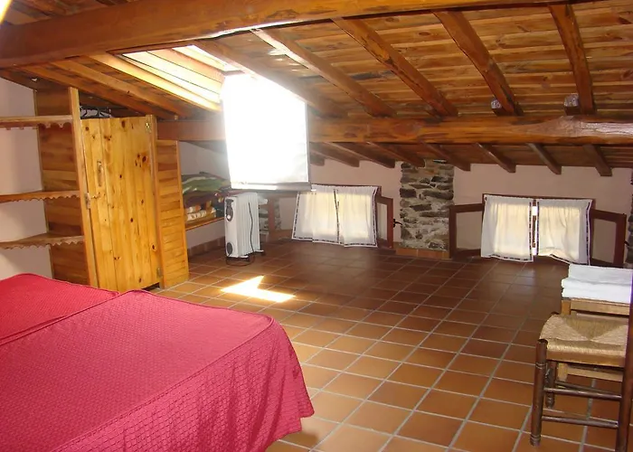 La Ortiga Country house *