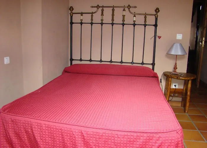 La Ortiga Country house *