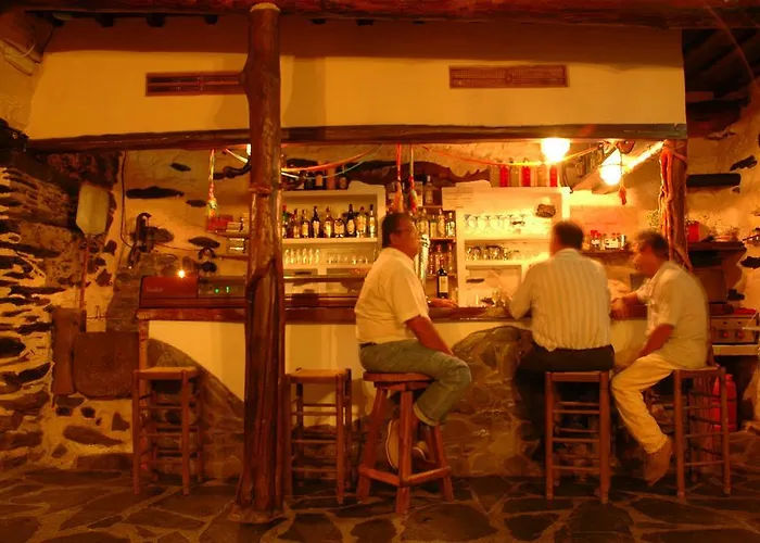 La Ortiga * Robledillo De Gata